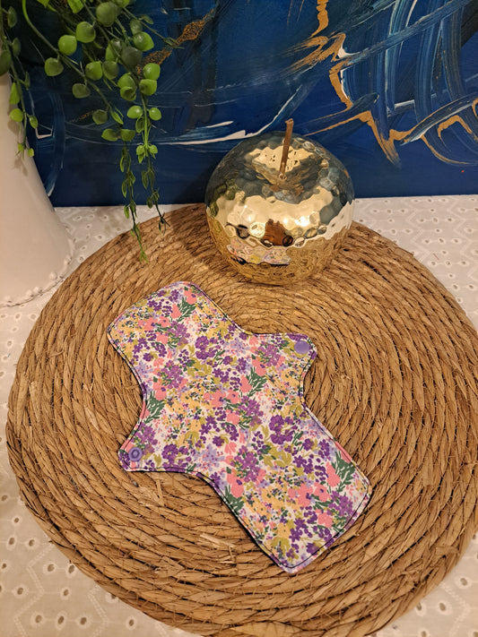 Serviette Hygiénique Lavable Flux Normal (Grande Taille) "Printemps"